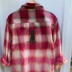 Bleached Flannel with chocolate lab decal on back